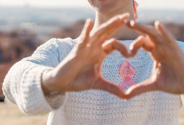 Breast cancer: young women are more and more affected 